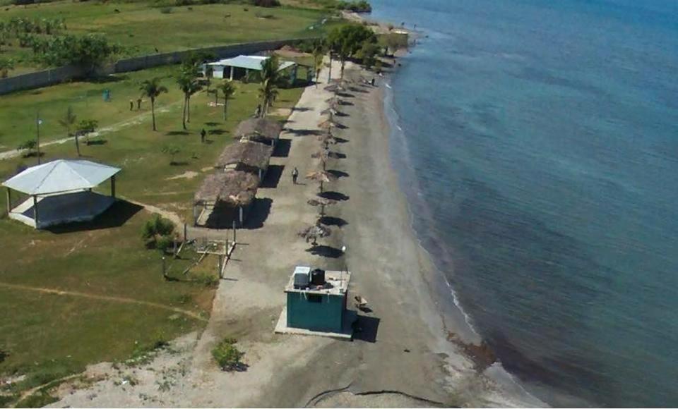Evasion Beach Hotel Gressier Exterior photo